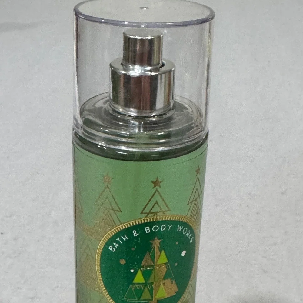 Bath & Body Works Vanilla Bean Noel Fragrance Mist Women 8oz Green Holiday Scent